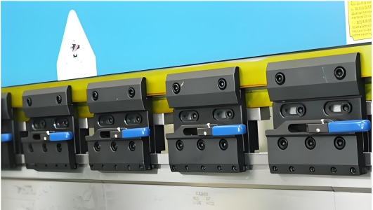 Mold and Quick Fixture